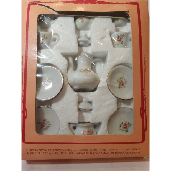 Vintage 1986 Summco 13piece Bone China Tea Pot / Cup Set -Taiwan - Picture 4 of 6